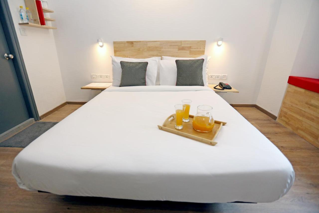 Oyo Townhouse 17 Huda City Center Near Leisure Valley Park 古尔冈 外观 照片