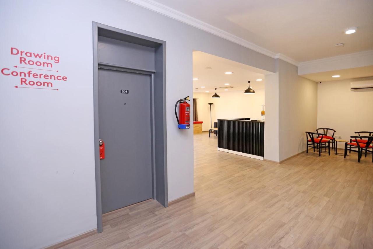 Oyo Townhouse 17 Huda City Center Near Leisure Valley Park 古尔冈 外观 照片